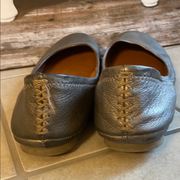 Lucky Brand flats - Picture 3 of 4